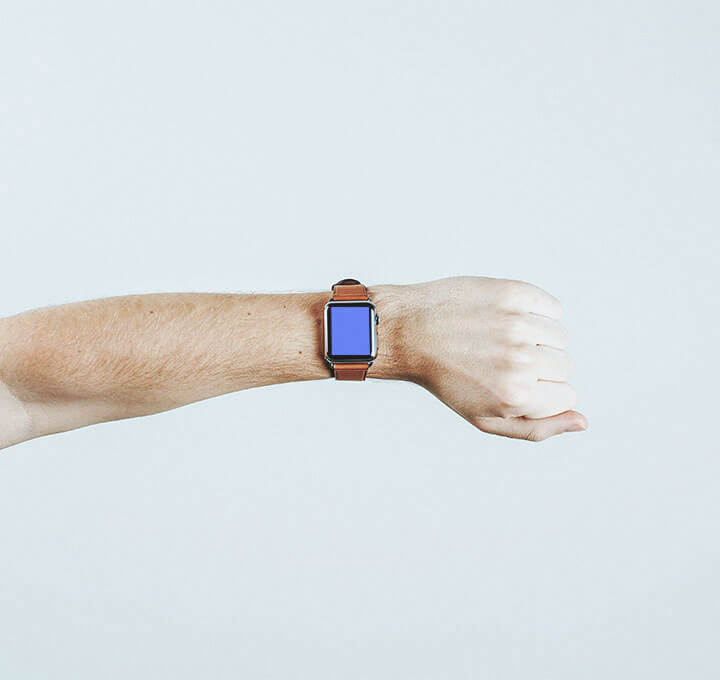 Touchscreen smartwatch